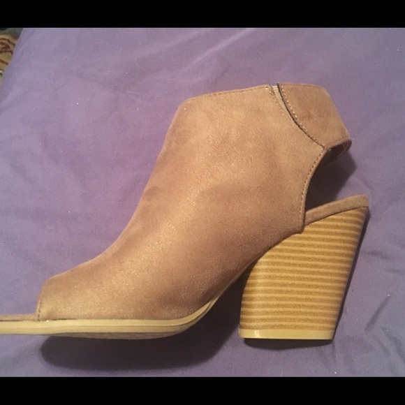 Qupid Faux Suede Peep Toe Boots - Picture 3 of 4